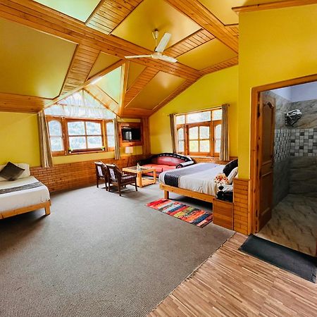 Hotel Hollywood Manali - Scenic River & Mountain View With Premium Rooms Luaran gambar