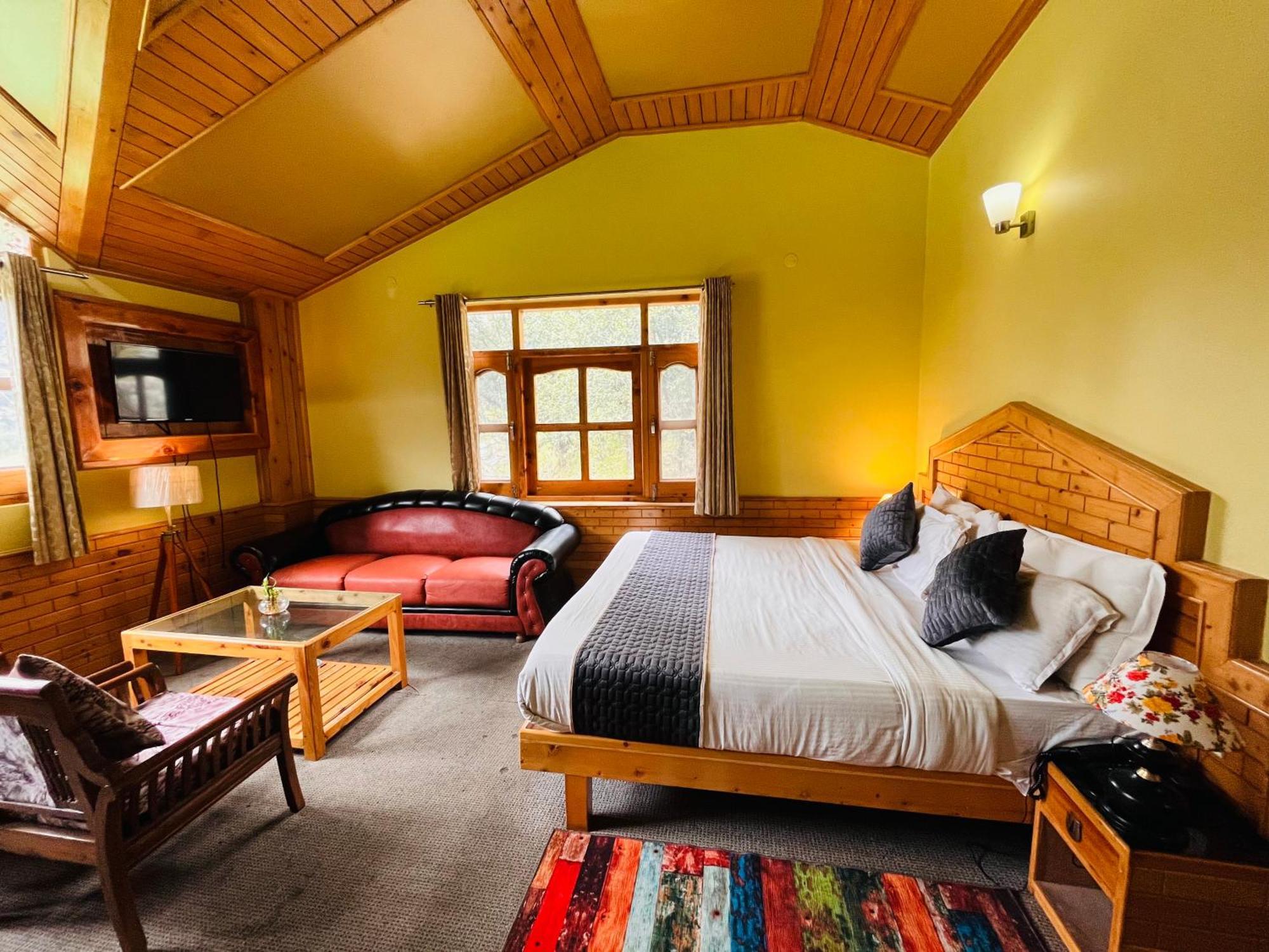 Hotel Hollywood Manali - Scenic River & Mountain View With Premium Rooms Luaran gambar