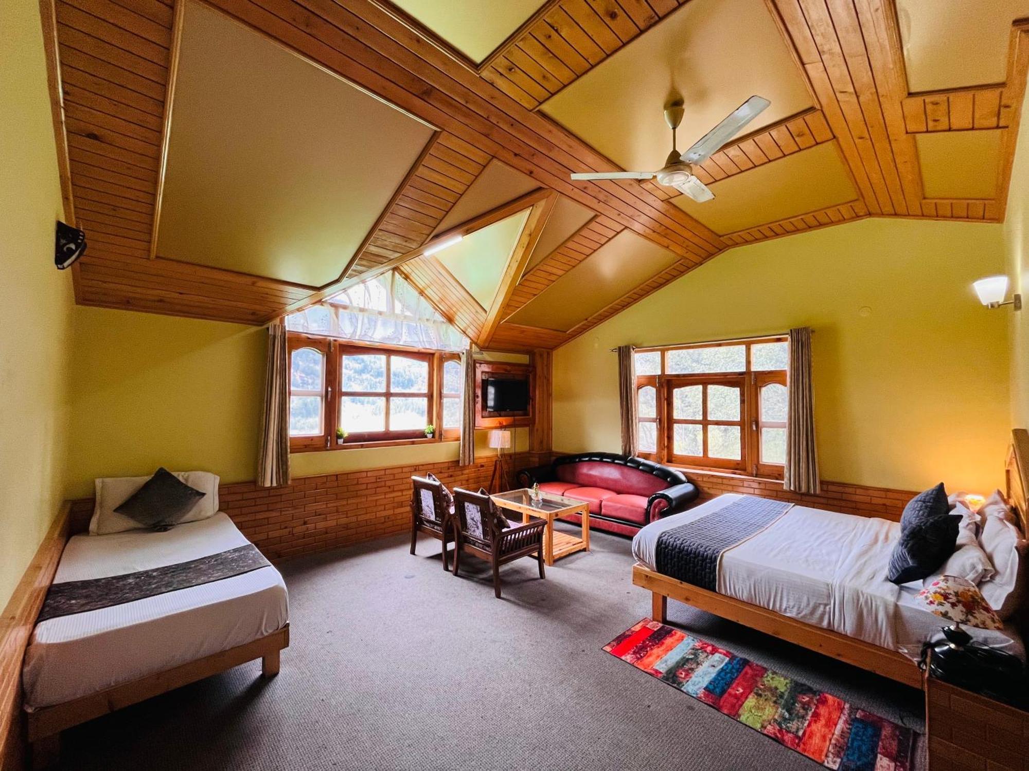 Hotel Hollywood Manali - Scenic River & Mountain View With Premium Rooms Luaran gambar