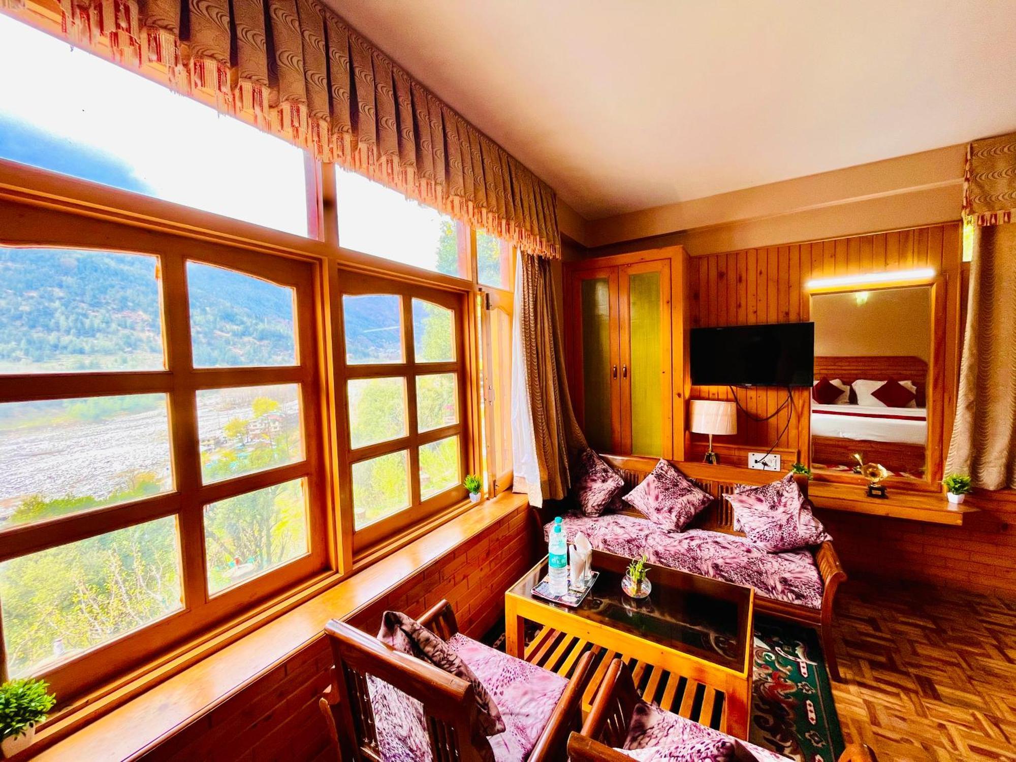 Hotel Hollywood Manali - Scenic River & Mountain View With Premium Rooms Luaran gambar