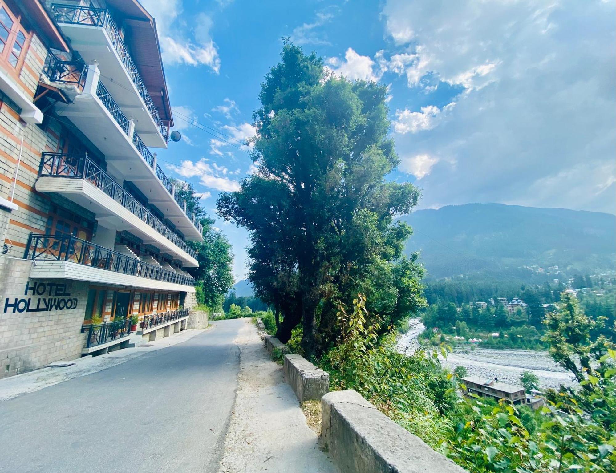 Hotel Hollywood Manali - Scenic River & Mountain View With Premium Rooms Luaran gambar