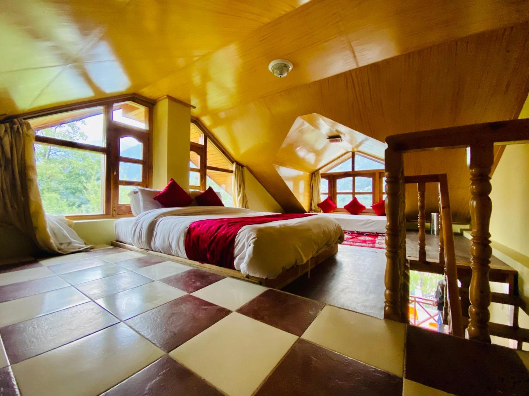 Hotel Hollywood Manali - Scenic River & Mountain View With Premium Rooms Luaran gambar