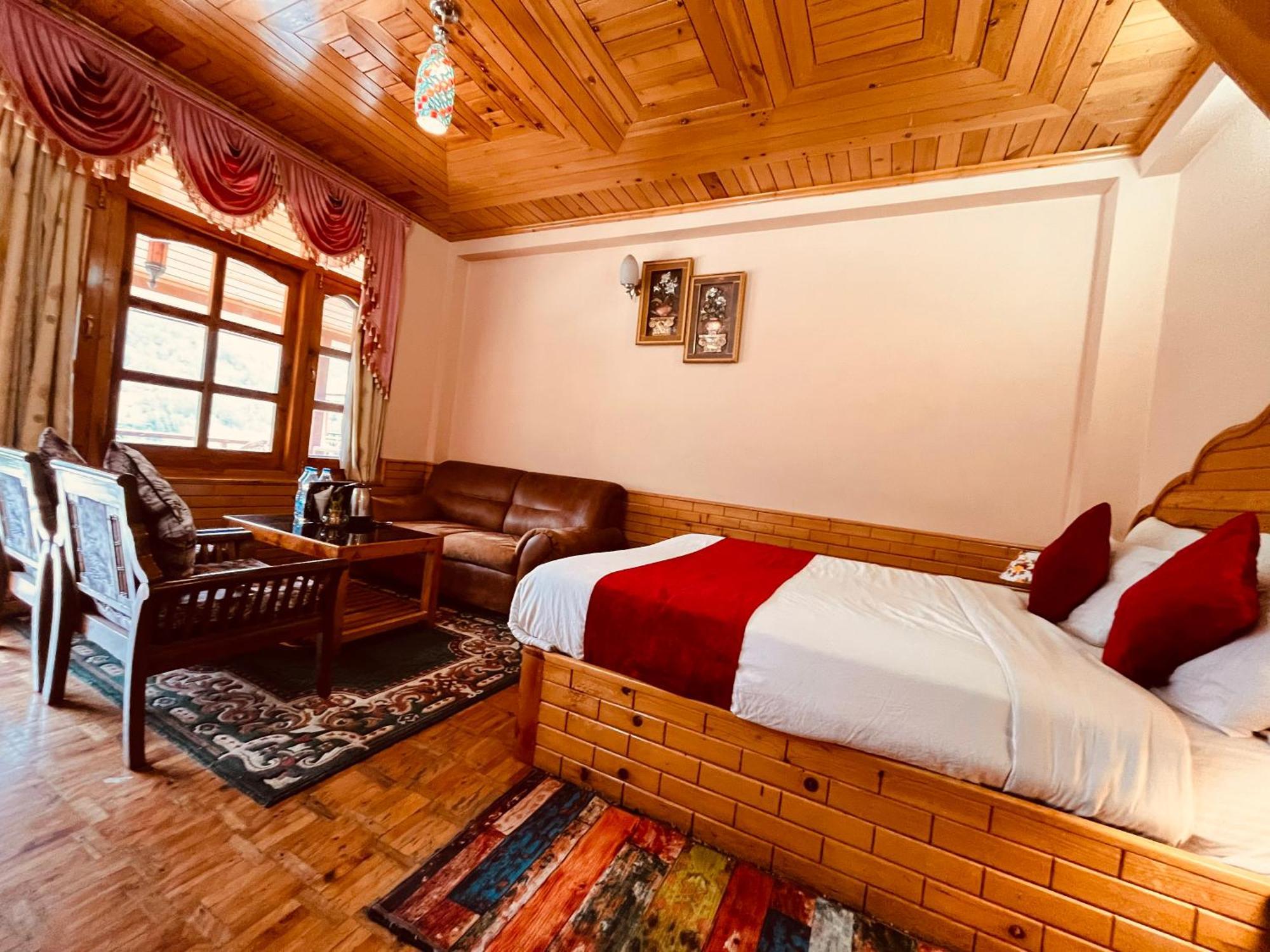 Hotel Hollywood Manali - Scenic River & Mountain View With Premium Rooms Luaran gambar